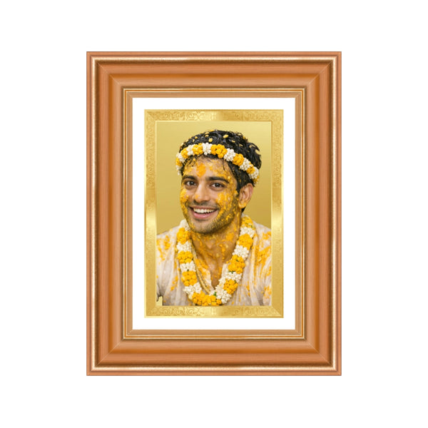 Portrait on Gold | Classic Grace Rectangular