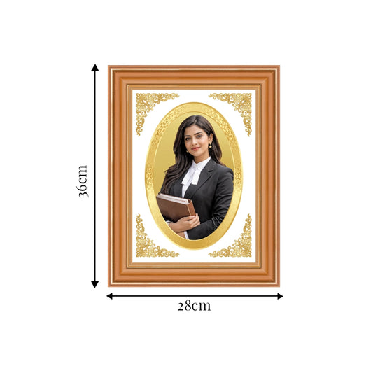 Portrait on Gold | Aurora Mini Oval