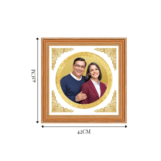 Portrait on Gold | Petite Luxe Round