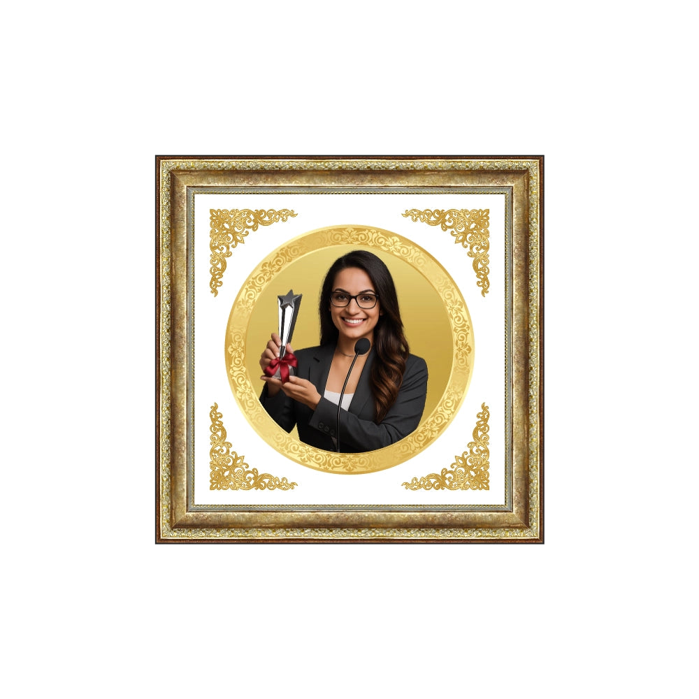 Portrait on Gold | Opulent Charm Round