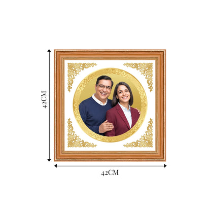 Portrait on Gold | Petite Luxe Round