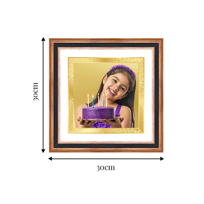 Portrait on Gold | Aurora Mini Square