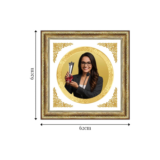 Portrait on Gold | Opulent Charm Round
