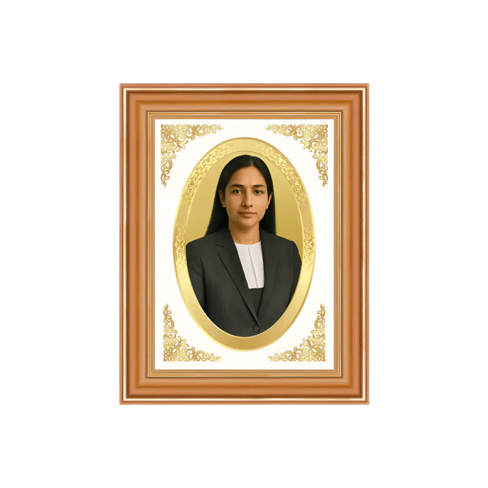 Portrait on Gold | Immortalise Your Luxe Mini Oval Photo Frame in 24K Gold