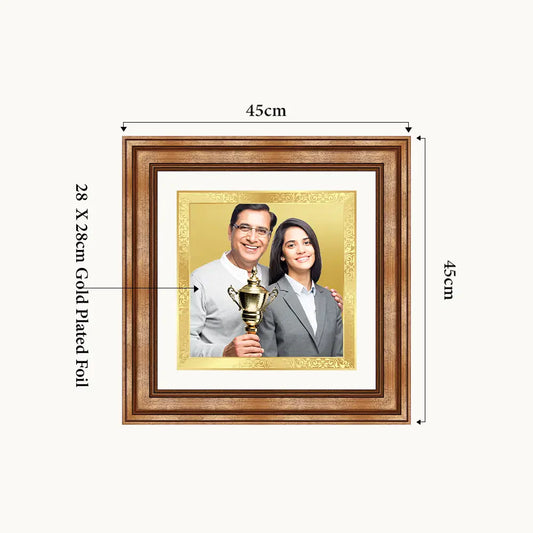 Portrait on Gold | Immortalise Your Petite Luxe Square Photo Frame in 24K Gold