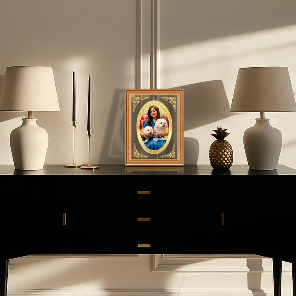 Portrait on Gold | Immortalise Your Petite Luxe Oval Photo Frame in 24K Gold