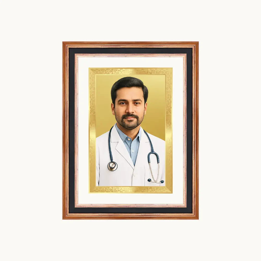 Portrait on Gold | Immortalise Your Luxe Mini Rectangular Photo Frame in 24K Gold